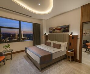 Crowne Plaza Cappadocia