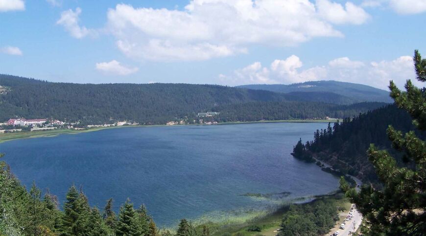 Maşukiye Ormanya Kartepe Abant Gölcük Gölü (1 Gece Otel Konaklamalı)