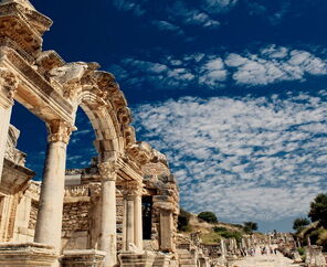 Ramazan Bayramı Özel Kuşadası Çeşme Ayvalık Turu / 2 Gece Otel Konaklamalı