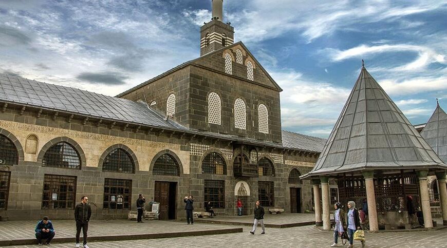 Ramazan Özel Uçaklı Mardin Turu  2 Gece Otel Konaklamalı