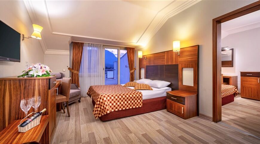 Ramazan Bayramı Özel Rox Royal Hotel Antalya Turu 3 Gece Konaklamalı
