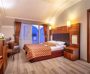 Ramazan Bayramı Özel Rox Royal Hotel Antalya Turu 3 Gece Konaklamalı