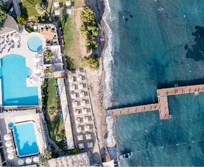 Golden Age Otel Yalıkavak Bodrum 4 Gece Otel Konaklamalı