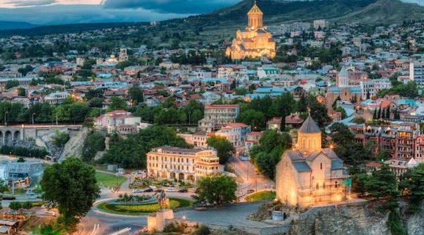 İstanbul Çıkışlı Vizesiz Uçaklı Tiflis & Batum Turu 1 Gece...