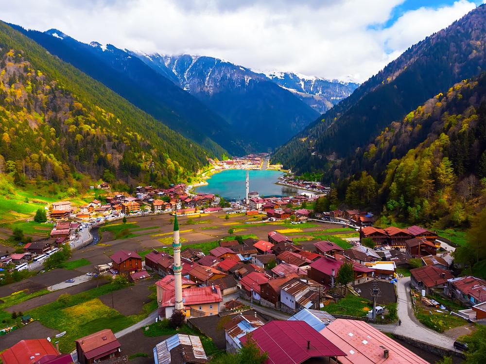 Uçaklı Karadeniz Yaylalar ve Batum Turu | 3 Gece Otel Konaklamalı